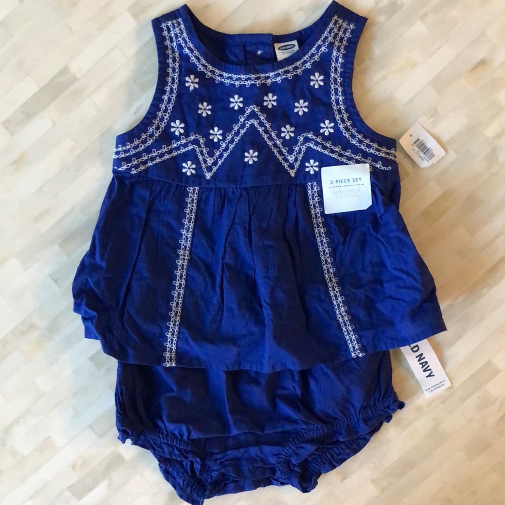 Old Navy two piece set💙
